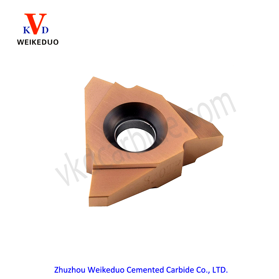 Thread cutter and cutting inserts